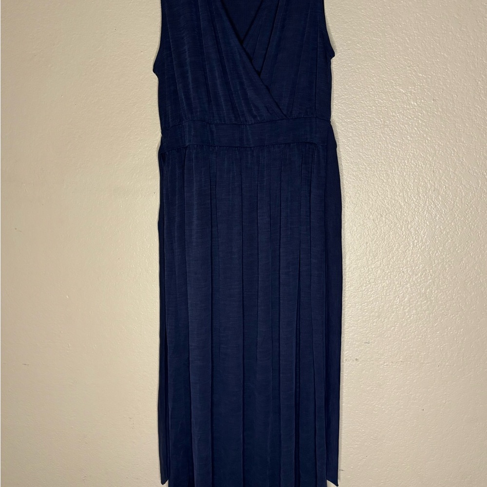 Nicole Miller Navy Sleeveless Pleated Midi Dress with Waist Tie - Size L - Picture 3 of 7